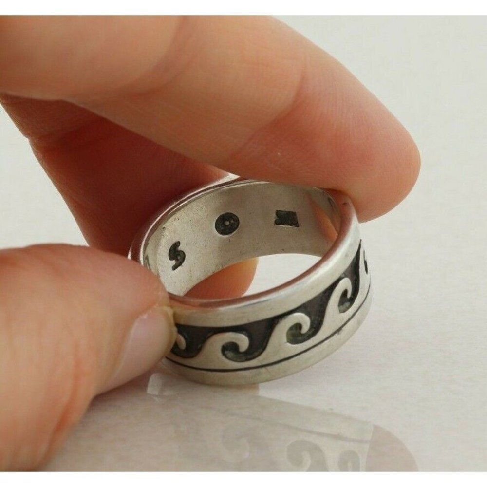 Sterling Silver Wave Band Ring Size 4 1/4 - Picture 5 of 6